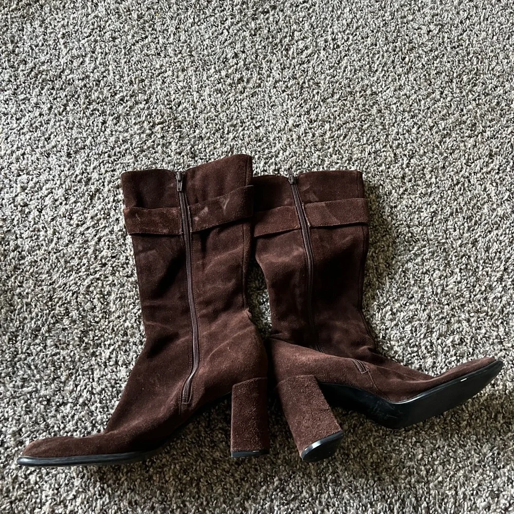 Vintage 90’s Steve Madden Women’s Brown Suede Mid-Calf GOGO Block Heel Boots
